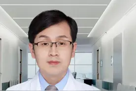 建议老年人需要打的两种疫苗。 #医学科普 #科普一下 #疫苗 #出门逛春天