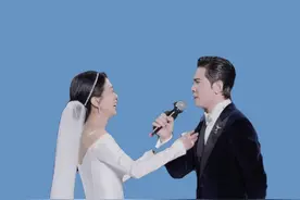 我说撒哈拉沙漠怎么下雨了，原来是萧敬腾结婚了