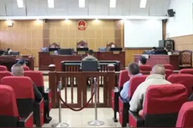 3月28日据光明网，两学员练科目二时撞树再撞墙双双身亡，教练被判有期徒刑一年半视频封面