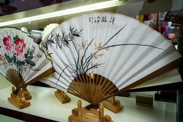 琉璃厂宏宝堂：传承文脉的百年老店如何推陈出新