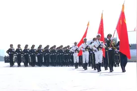 93阅兵正步方阵8分钟完整版，正步像战鼓敲在心间