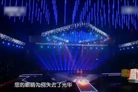 大宋佳和女儿合唱，一首《烛光里的妈妈》，女儿人美歌声更美！