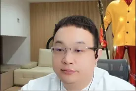 大头鹰连麦理中客，理中客破防！