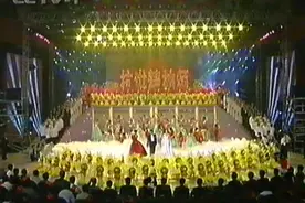 罕见董文华，宋祖英，李双江三位歌唱家合唱《走进新时代》