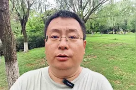 孙颖莎林诗栋，登上美国大满贯倒计时海报，其中的信号，很明显了