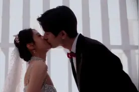 樱桃琥珀：结局蒋峤西和母亲断绝关系，迎娶樱桃，生下女儿赵幼慈