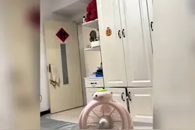 引爆全网#的老婆用夹子音“老公，电风扇坏了它光转圈没有风”