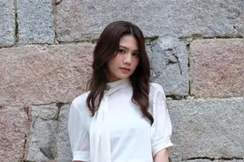 周秀娜回应被包养传闻，跟男方根本不认识，每年都有作品没有怀孕