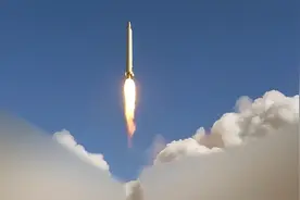 伊朗导弹齐射，画面公布！以色列要求全境民众进避难所