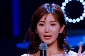 #毛晓彤 就只看了你一眼，就以决定了永远！