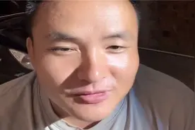 屋顶刚盖的瓦就开始漏水#老挝建房#老挝媳妇