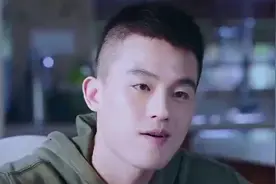 富二代进城读书，被保姆嫌弃#欧豪视频封面