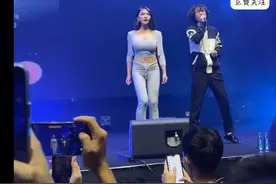 庞麦郎深圳演唱会爆满！400人挤爆现场，人潮震撼画面曝光！