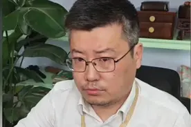 社保新规，个体工商户必须给员工缴纳社保？#社保新规 #社保知识视频封面