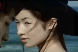 KTV必点经典歌曲，萧亚轩 《最熟悉的陌生人》原版高清mv