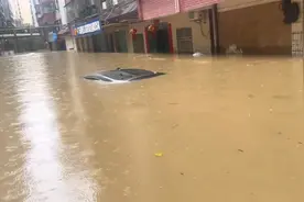 广东惠州多区发布暴雨红色预警 防汛应急响应提升为Ⅱ级