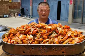 360元买24斤螃蟹钳子，做蒜香蟹钳下酒，满满蟹肉太过瘾了