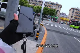 外卖女骑手的日常：今天接了顾客打赏小费的外卖订单，感觉自己