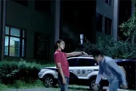 小伙不想相亲，请姑娘假扮女友，这下好看了！视频封面