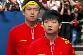 “王楚钦主动帮莎莎挡住镜头，属于莎头两人的默契”#孙颖莎