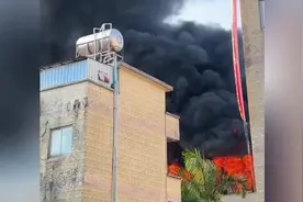 9.5广州白云长红附近发生大火，黑烟滚滚几层楼高！愿人员都平安