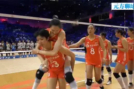 正播中国女排vs日本！中国女排3-1暴揍日本，决胜时刻1号神兵天降