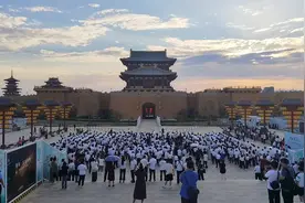 河南省重点项目溱洧水城开业