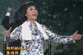 金婷婷翻唱这首歌，毛主席和周总理都爱听，至今被封为乐坛金典！