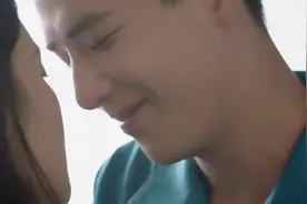 学员和教练谈恋爱，太欲了吧 #电视剧 #金晨王安宇炽道吻戏