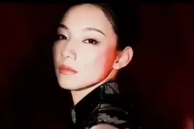 那尔那茜确实高考造假，当年仝卓造假应届生身份，学籍造假更严重