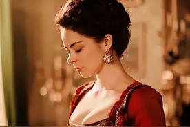 叶卡捷琳娜：夺丈夫皇位，以爱为名，养23个情人为她出生入死图片