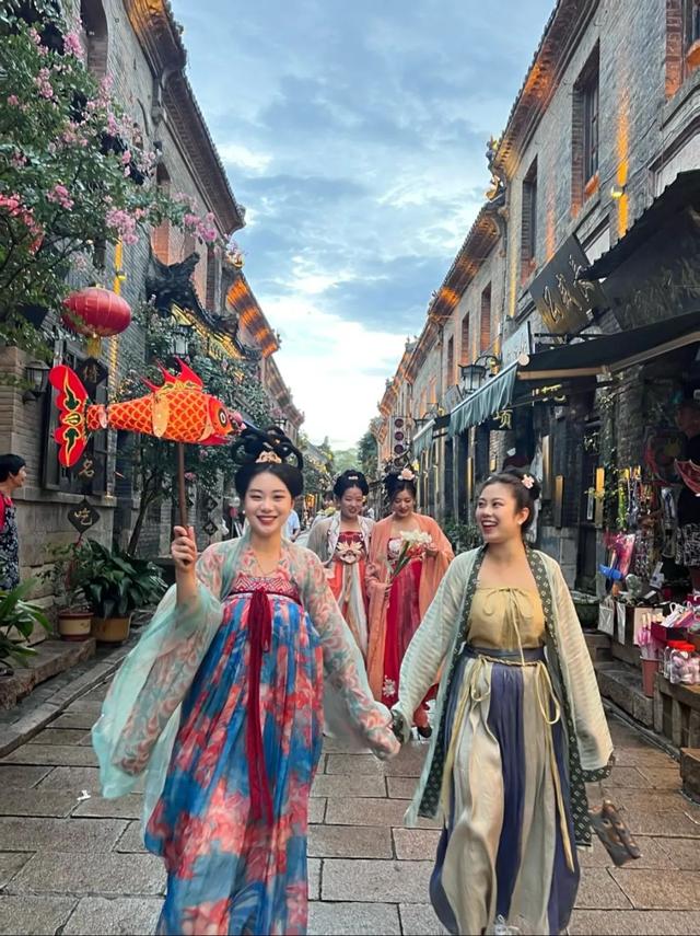跟着“齐鲁超赛”游淄博！热血两日游，安排！