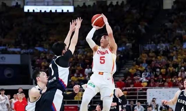 男篮世预赛你觉得廖三宁发挥如何