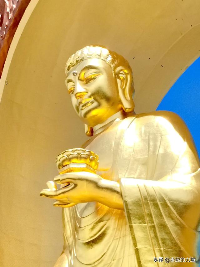 东林大佛&东林寺，在大佛脚下休憩