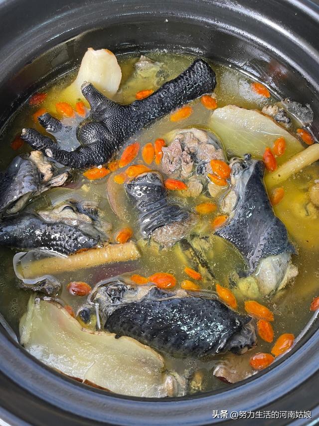 乌鸡汤怎么炖好喝又营养