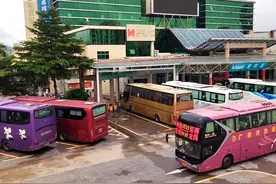 长途大巴现在没人坐了吗？公路客运是不是已经玩完了？图片