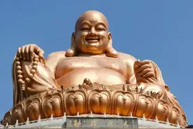 无法解释的玄学规律，请狠狠记住: ​1、去银行蹭水喝图片