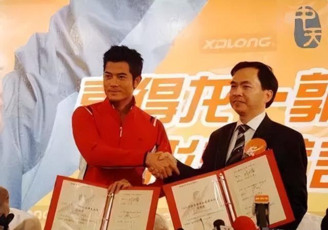 曾被吹上天，如今却跌落神坛的4个国产运动鞋，你穿过哪些？