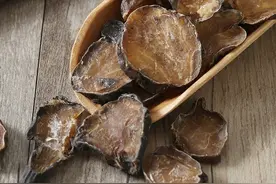 背冷的人，用附子汤来治，也可以用艾条来艾灸图片