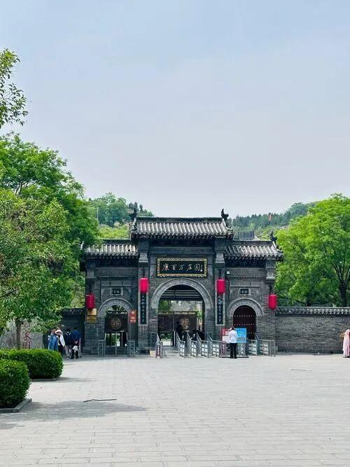 上个月去了趟河南巩义，我实话实说：当地人的素质彻底颠覆认知~ 第3张