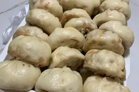 婆婆给我做了100个大肉包子图片