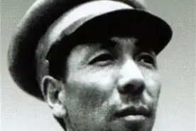西野四纵队司令员没有军衔，下辖的三位旅长都是谁，什么军衔？图片