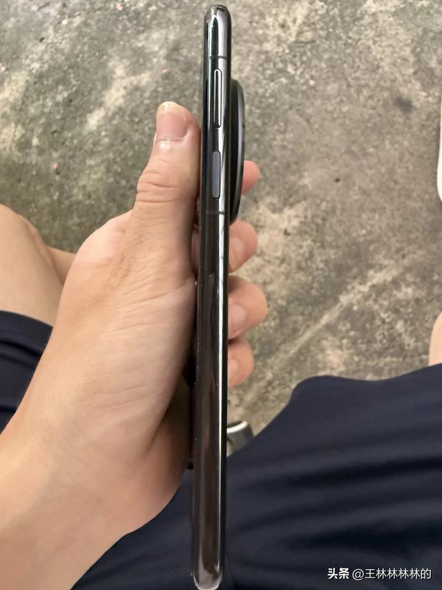 华为Mate 70 Pro有首发到现在还在用着吗？