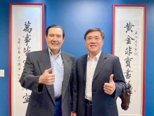 郝龙斌拜会马英九寻求支持
