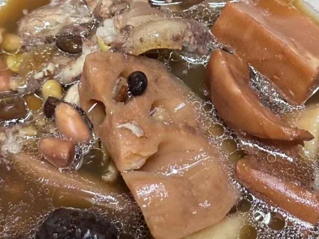 花胶墨鱼骨头汤做法大全 2026年花胶墨鱼骨头汤做法大全视频