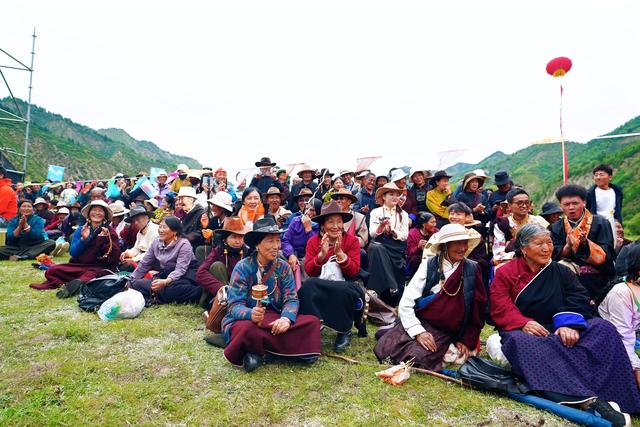 卓尼文旅盛会：民歌与运动交织，奏响民族风情乐章