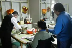 为母则刚，朱令母亲的无尽坚守图片