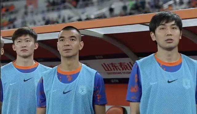 刘彬彬没执行防守，韩鹏也学会甩锅，克雷桑点球没让瓦科，泰山队回原点