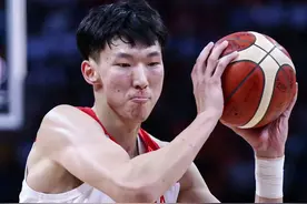 男篮历史级球员！6大悍将在内，周琦天赋最高，19岁新星独树一帜图片