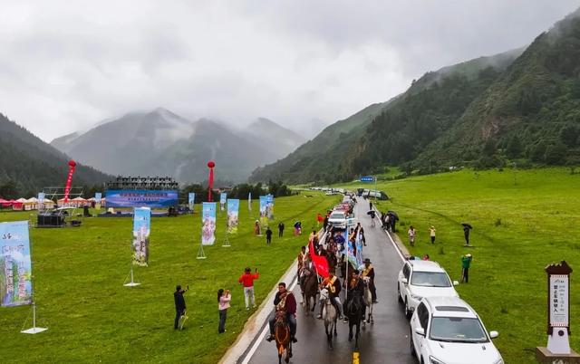 卓尼文旅盛会：民歌与运动交织，奏响民族风情乐章